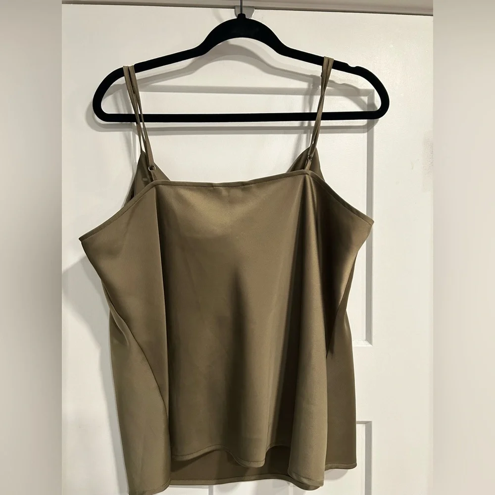Banana Republic Satin Cowl Neck Top Size XL - Picture 2 of 6
